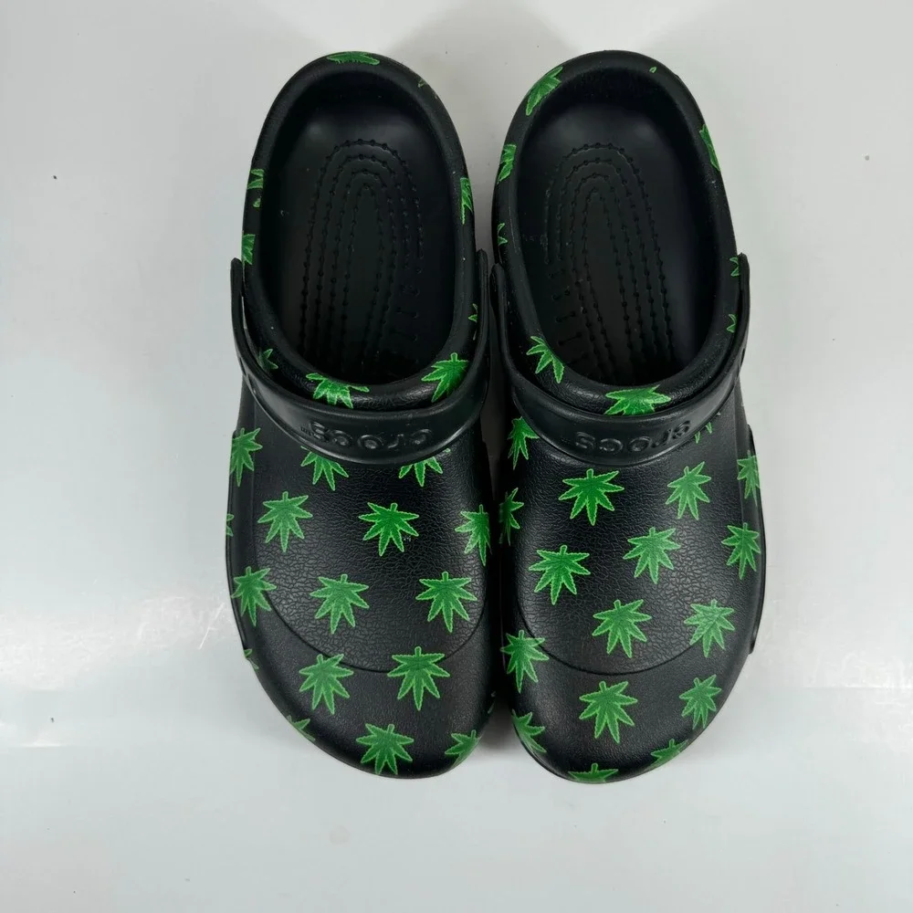 Crocs Bistro 420 Hemp Leaf Men's US 13 Black/Green Slip-Resistant Work Clogs